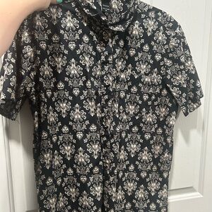 Men’s Haunted Mansion Buttondown Shirt